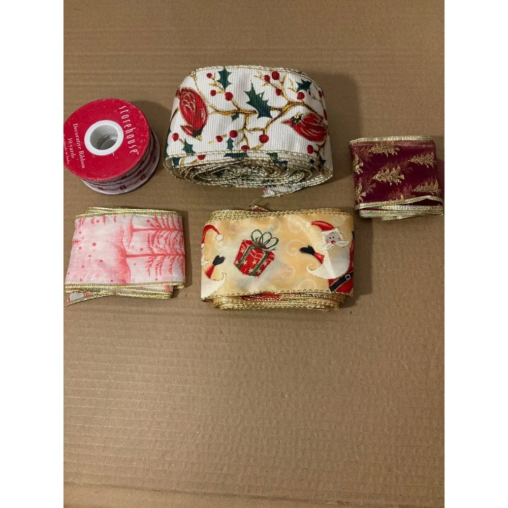 Christmas Ribbon‎ Lot Santa Presents Holly Berries Deer Trees Gold Trim
